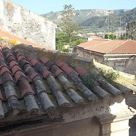 ベッド・アンド・ブレックファスト Al Vecchio Castello トロペーア