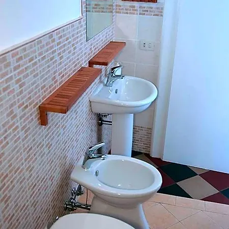Al Vecchio Castello Bed and Breakfast 3*