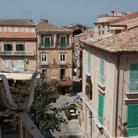 Al Vecchio Castello 3* Тропея