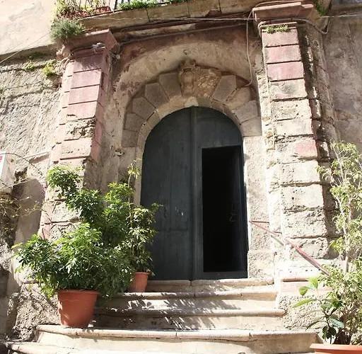 Nocleg ze śniadaniem Al Vecchio Castello 3*