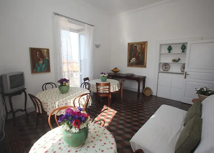 Al Vecchio Castello Bed & Breakfast 3*